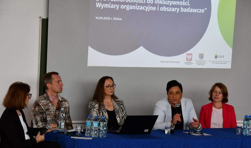 Powiększ obraz: Konferencja naukowa pt. od różnorodności do inkluzywności