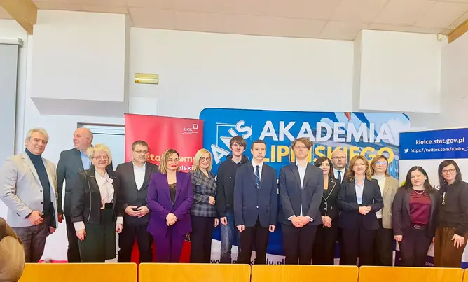 Pierwszy etap Zawodów Centralnych X edycji Olimpiady Statystycznej